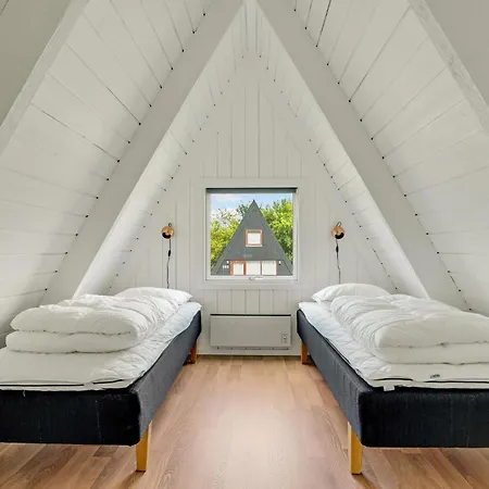 2 Bedroom Cozy In Farsø