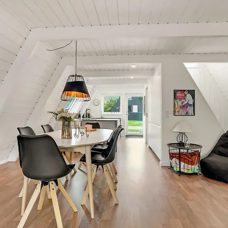 Holiday home 2 Bedroom Cozy In *
